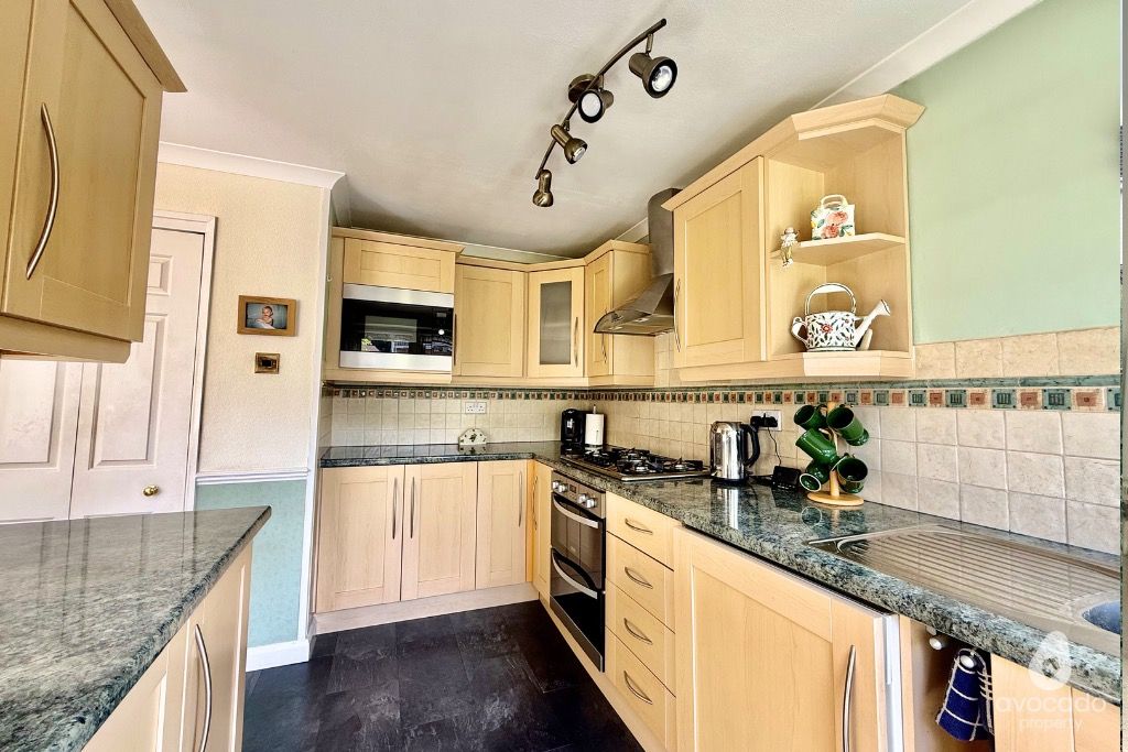 Property photo 3 of 16 5039068