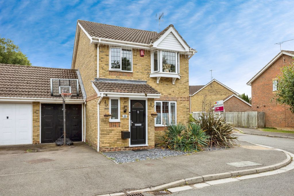 Property photo 1 of 17