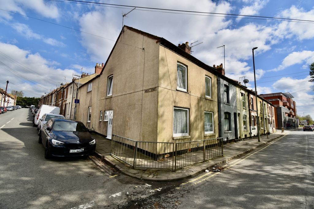 Property photo 1 of 11 Dsc_1448