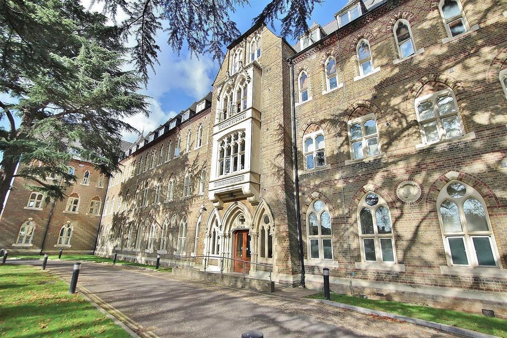 Property photo 1 of 7