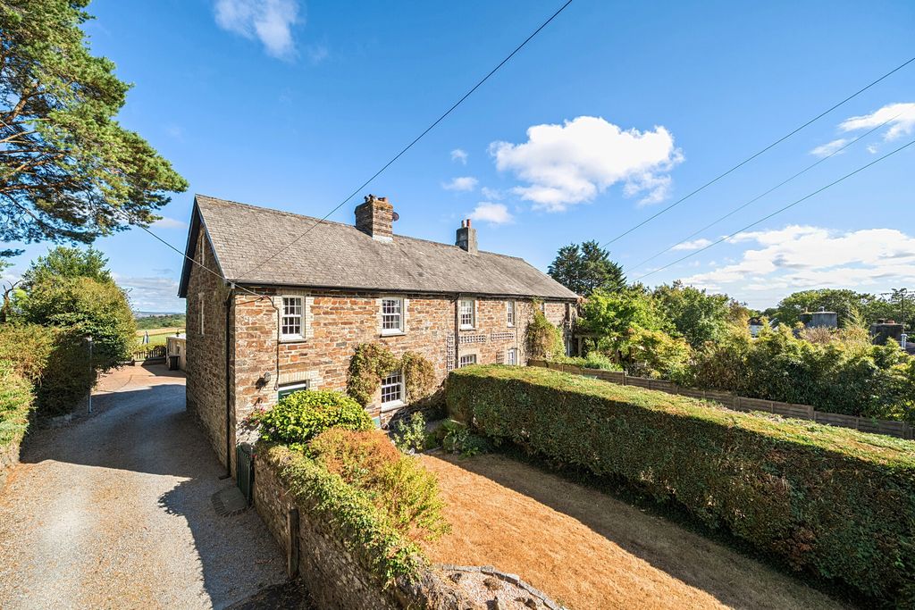 Property photo 1 of 19 1508659-1-1A01109...
