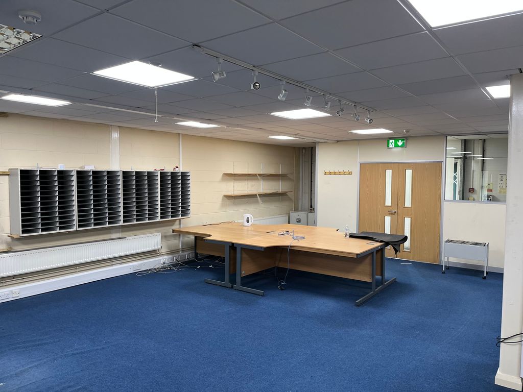 Property photo 3 of 8