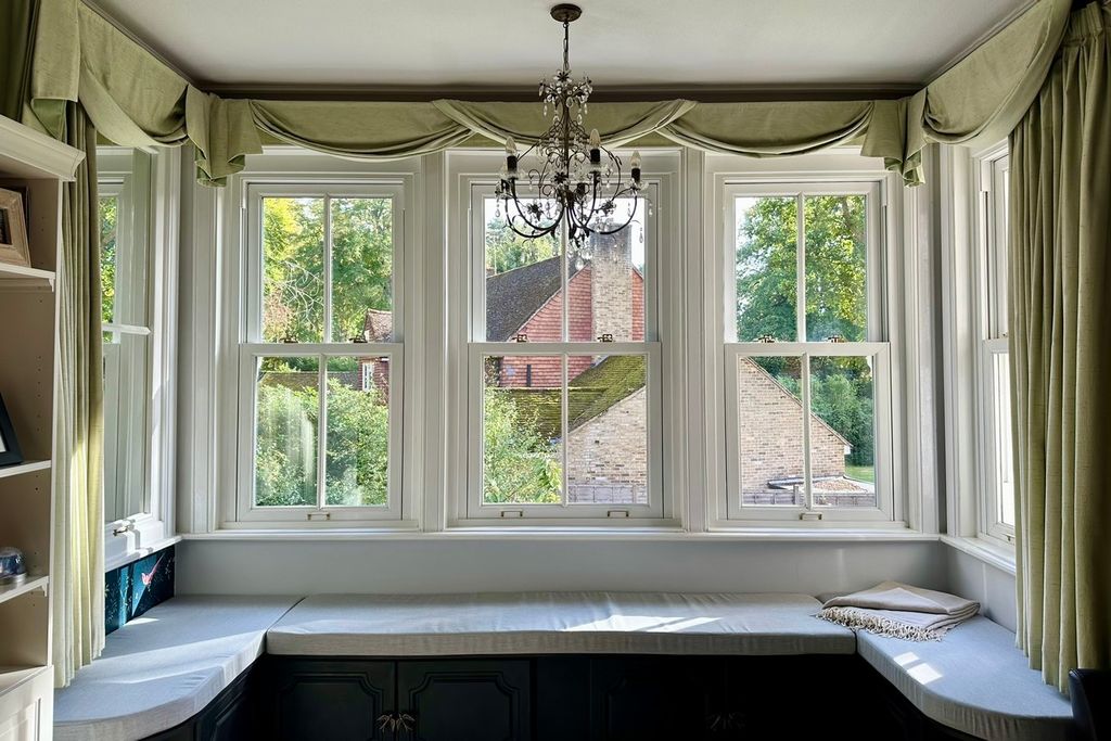 Property photo 3 of 20