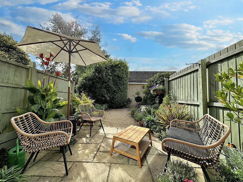 Property photo 3 of 12 Img_1112.Jpg