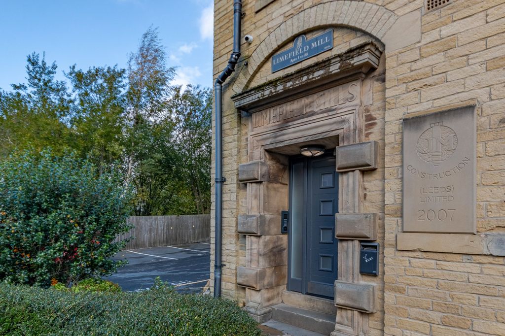 Property photo 2 of 11 Picture No. 17