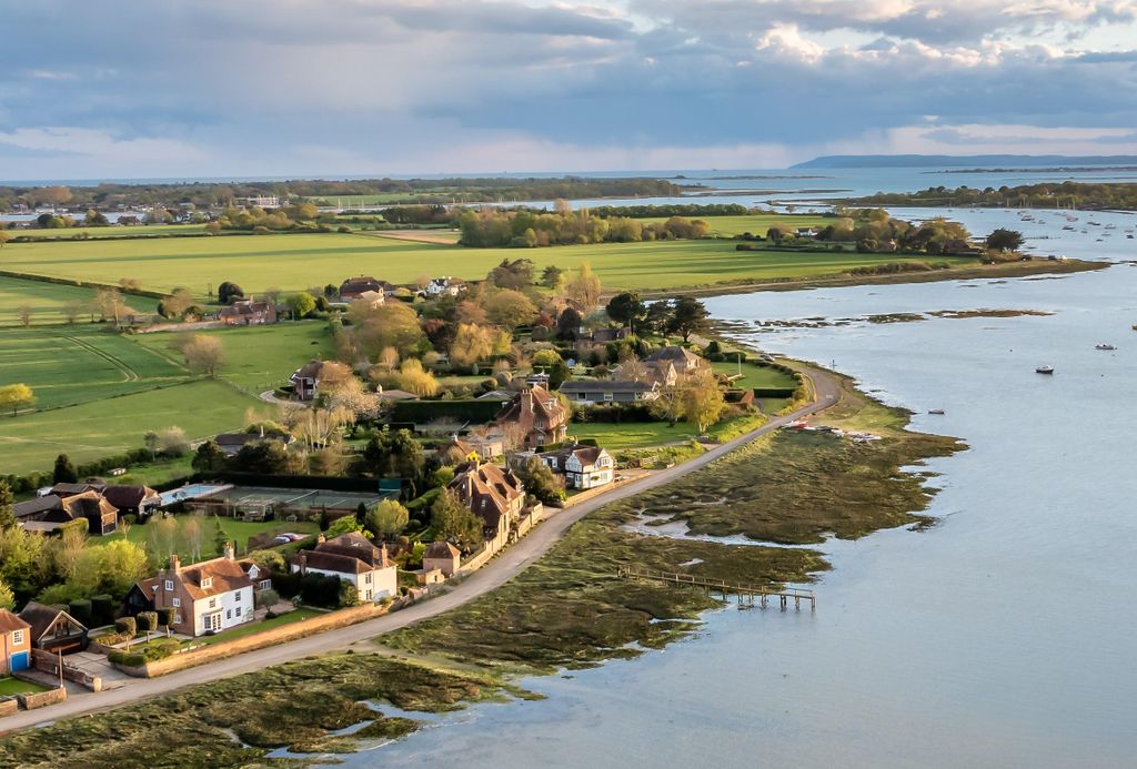 Additional image 34 of 7 bed detached house for saleShore Road, Bosham, Chichester, West Sussex PO18.