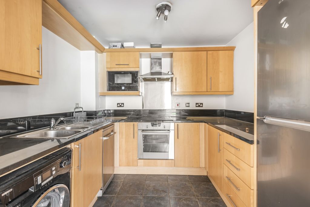 Property photo 3 of 7 608064 (2)