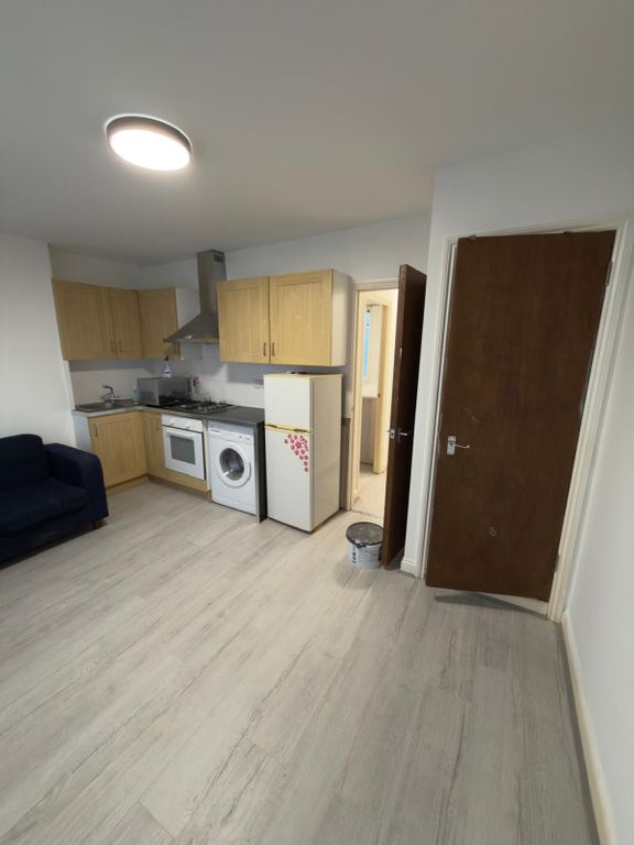 Property photo 3 of 3