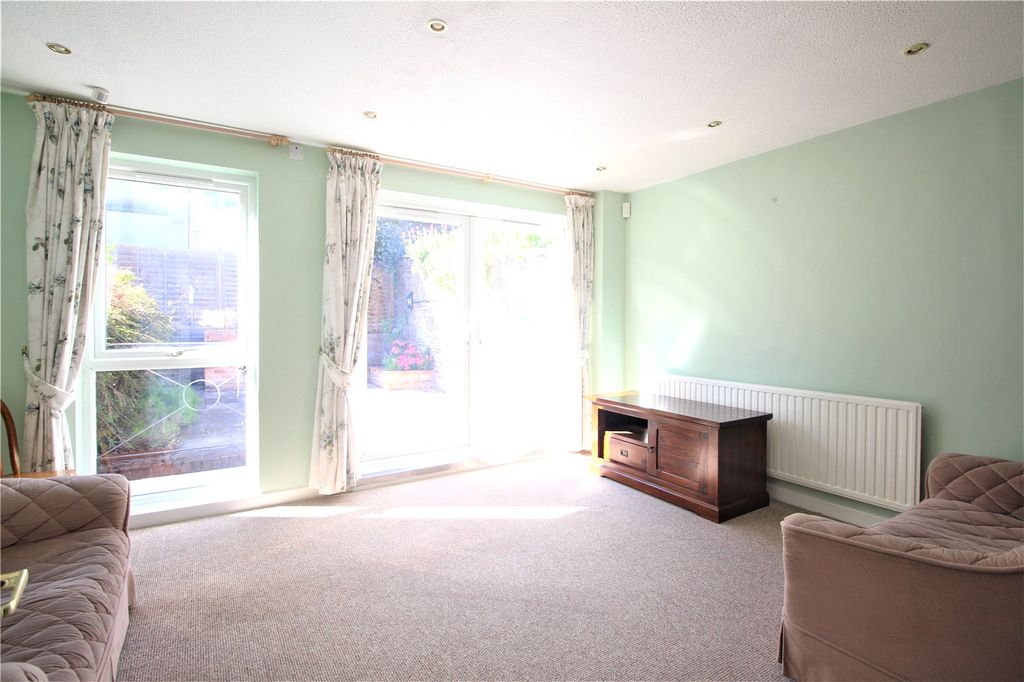 Property photo 3 of 26 Picture No. 24