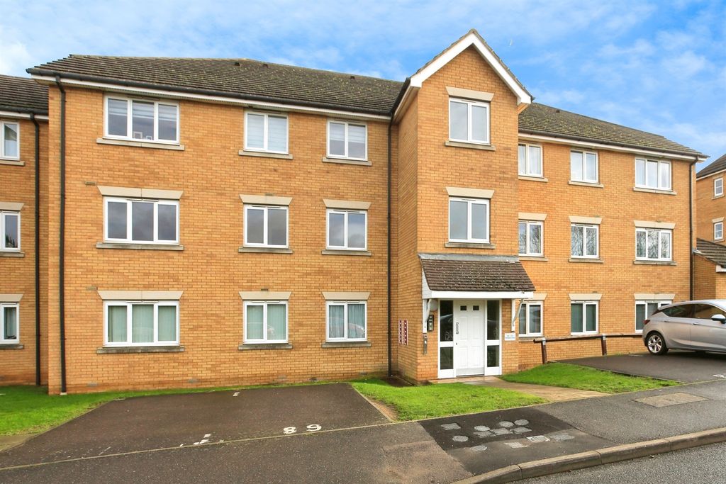 Property photo 1 of 12