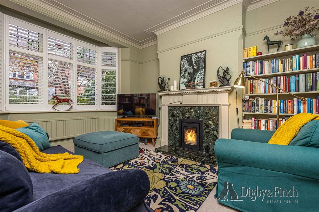 Property photo 3 of 26