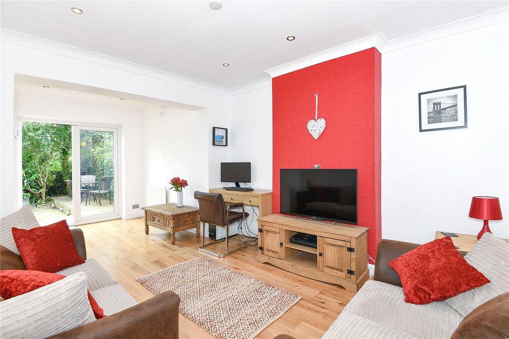 Property photo 1 of 11 Picture No. 16
