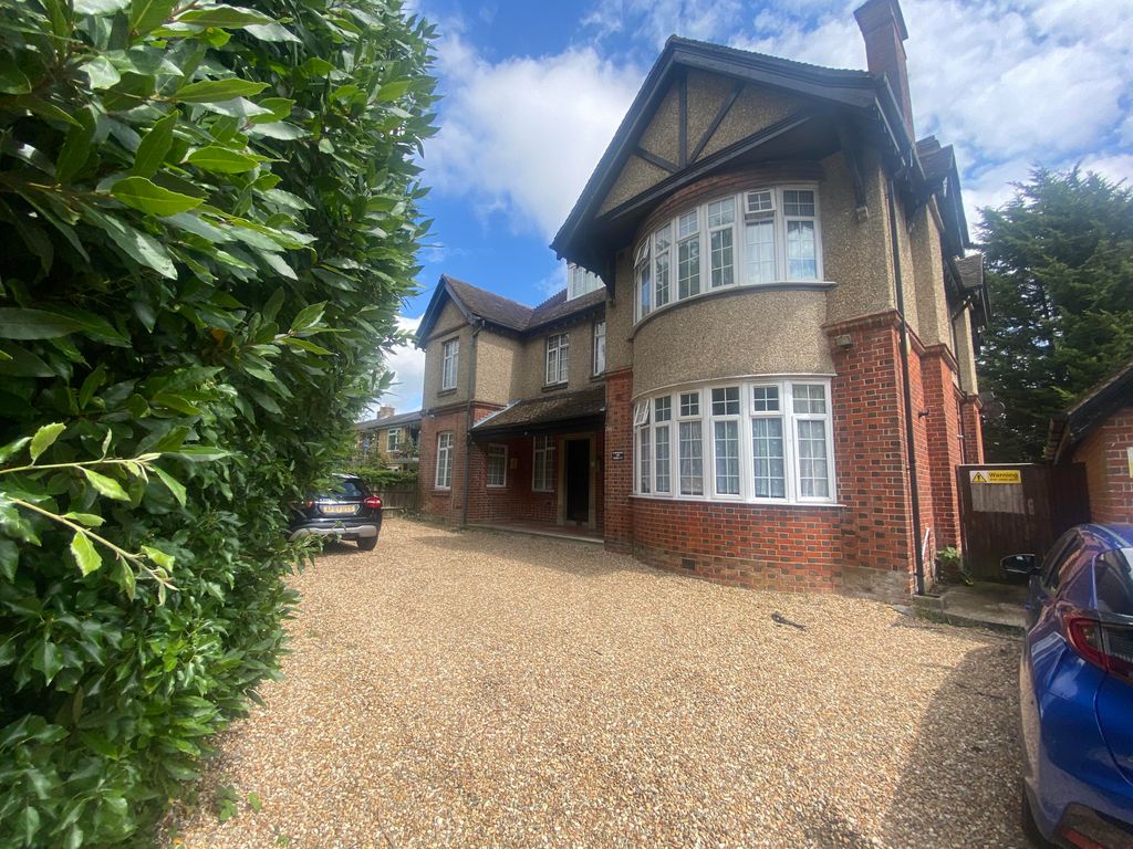 Property photo 1 of 5 Image