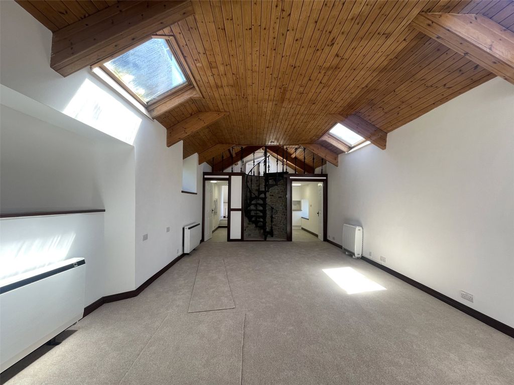 Property photo 2 of 6 Living Room