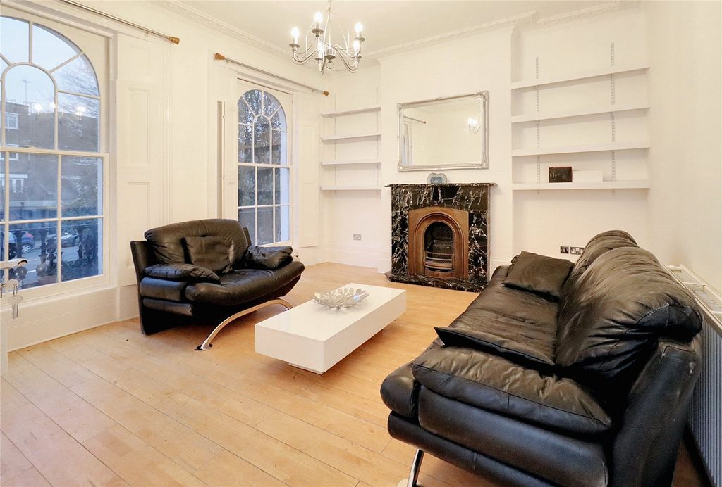 Property photo 2 of 6 Picture No. 11