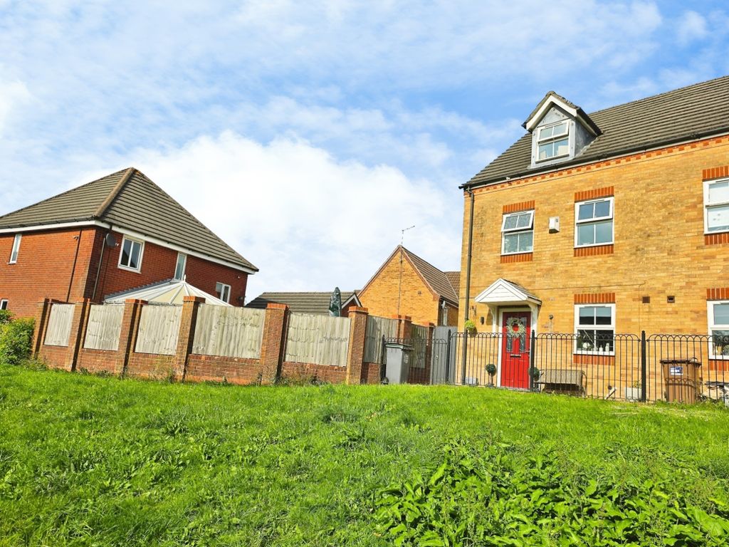 Property photo 1 of 44 Pbox-Img.Jpg