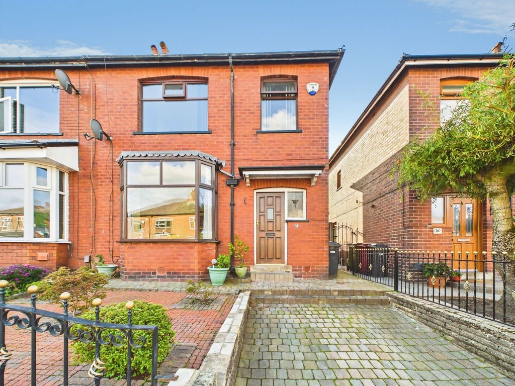 Property photo 1 of 35