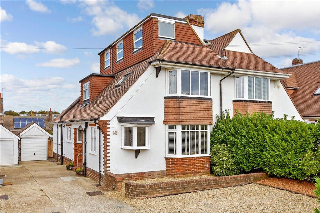 Property photo 1 of 19 External (Web)