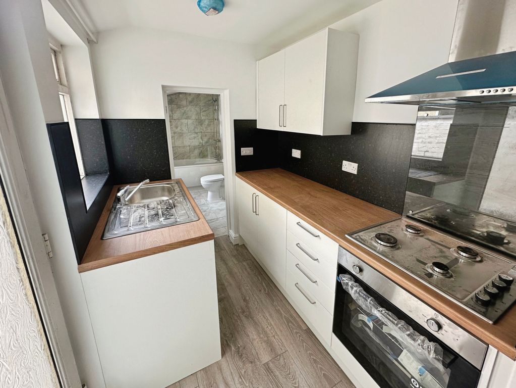 Property photo 1 of 18 Image