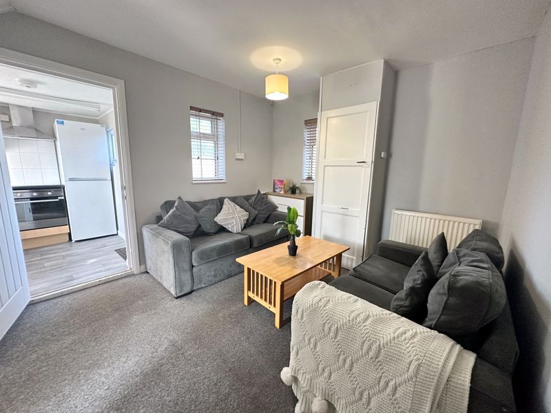 Property photo 3 of 10 Living Room