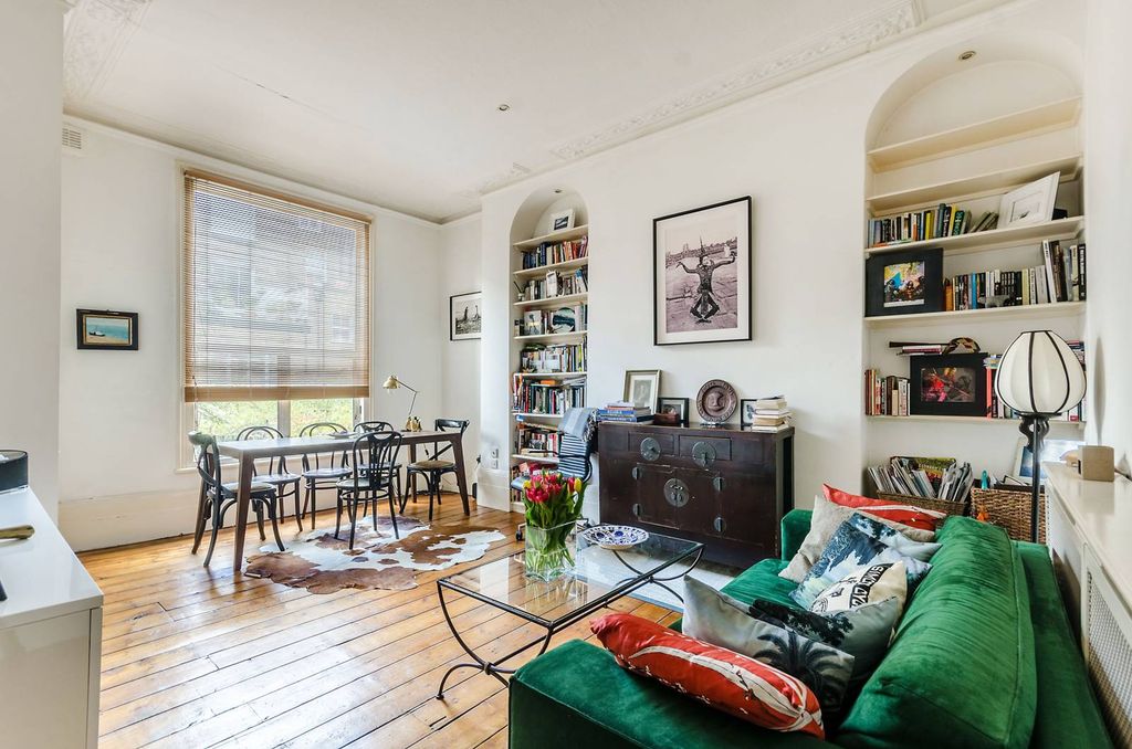 Property photo 2 of 7