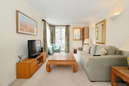 Property photo 2 of 9