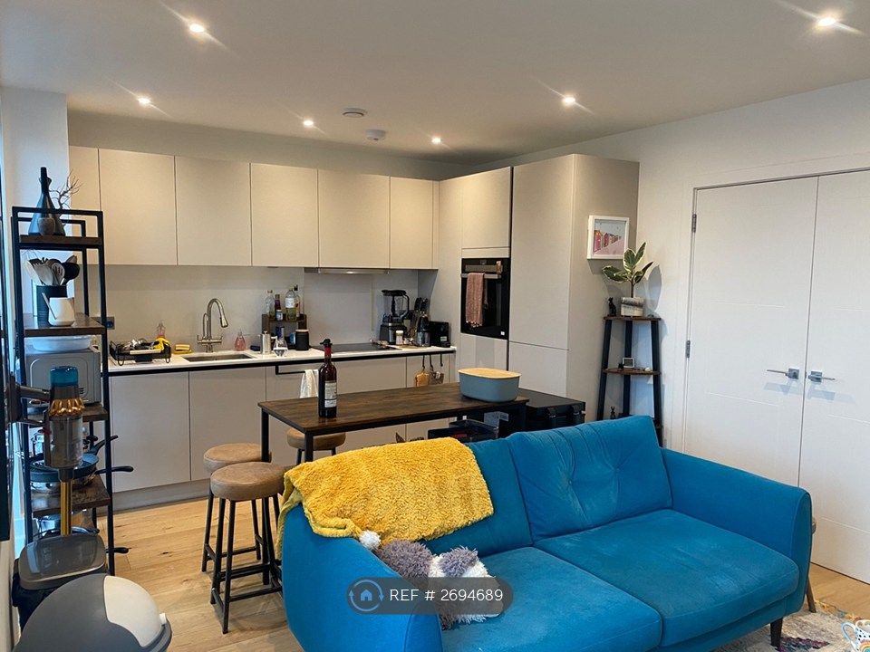 Property photo 3 of 23