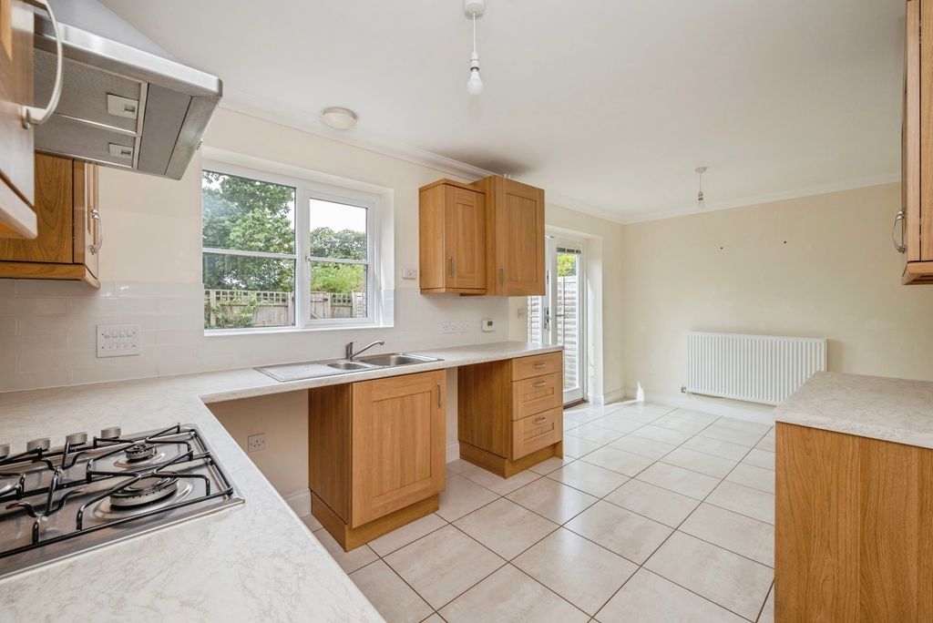 Property photo 2 of 27 Pbox-Img.Jpg