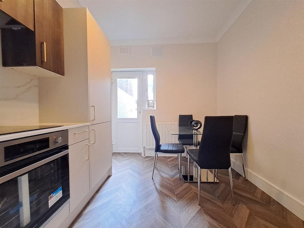 Property photo 3 of 10 7T6Ehnmy1Uikpbbpqndjla.Jpg