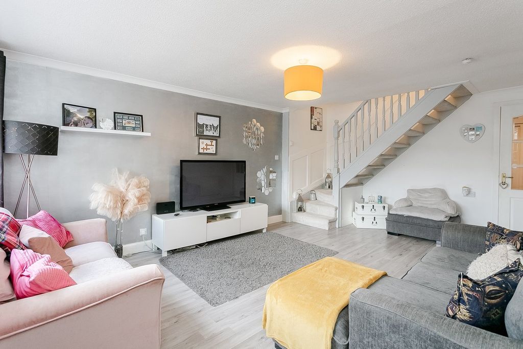 Property photo 3 of 22