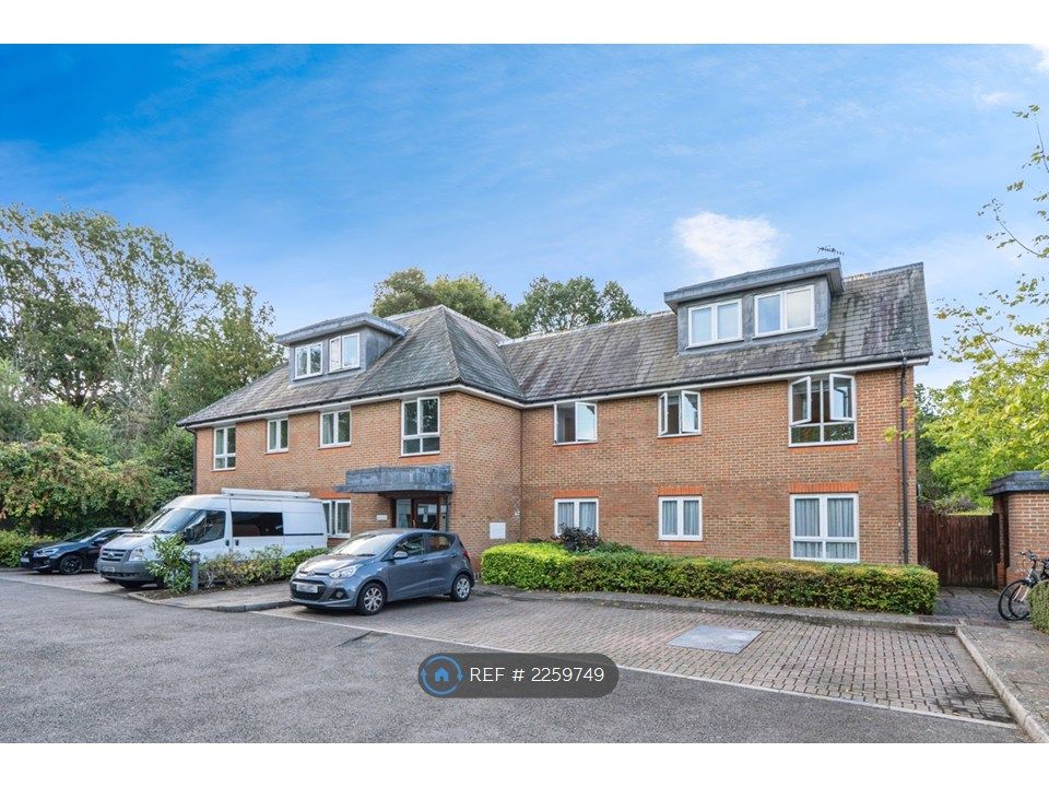 Property photo 2 of 13