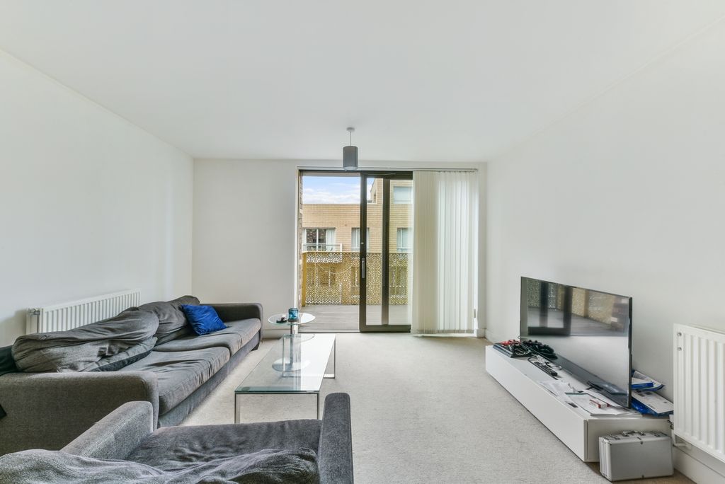 Property photo 2 of 16 Nelson Walk, St Andr