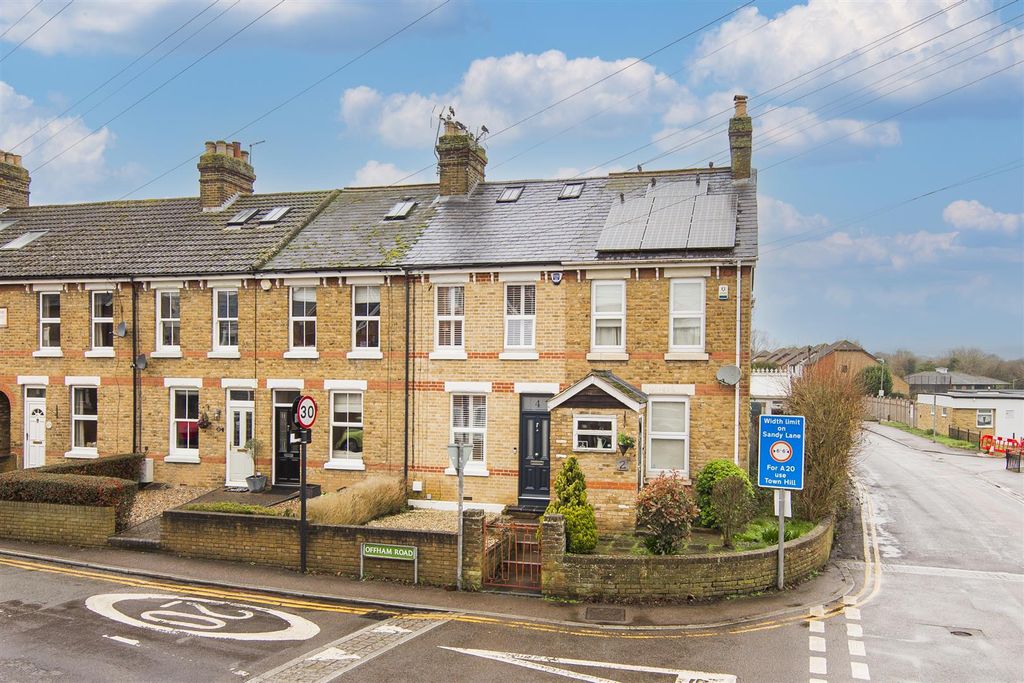 Property photo 1 of 23 Frontage