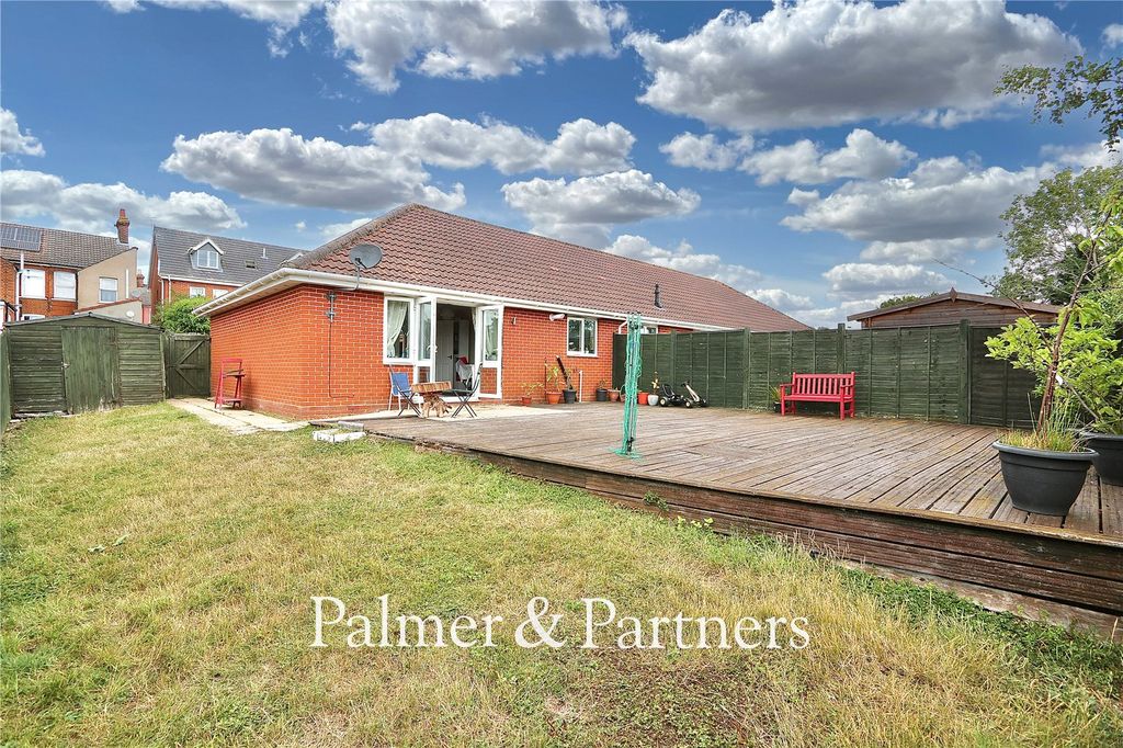 Property photo 2 of 20 Picture No. 04