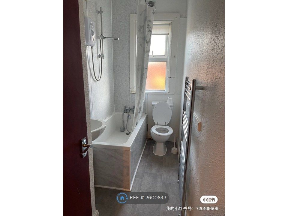 Property photo 1 of 3