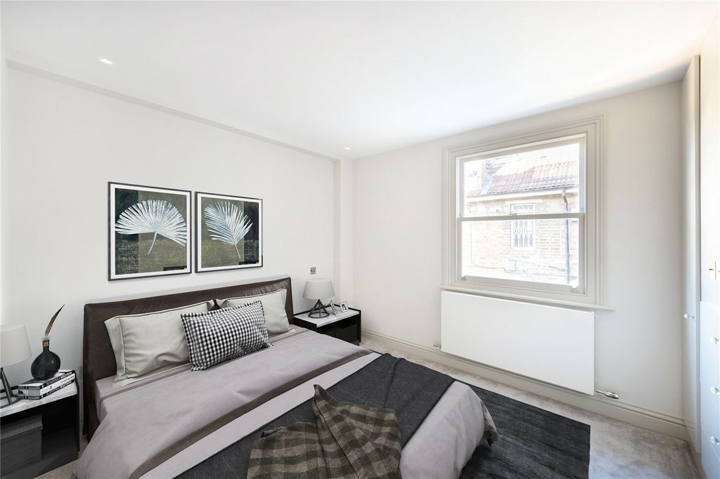 Property photo 2 of 12 Vr Furniture