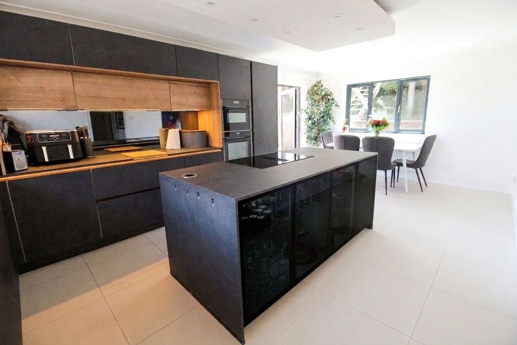 Additional image 6 of 5 bed detached house for saleRuthin Road, Gwernymynydd CH7