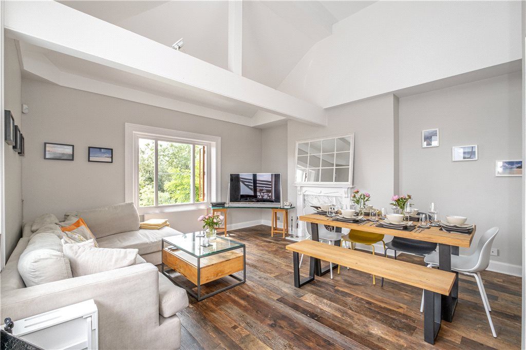 Property photo 1 of 22 Reception Room