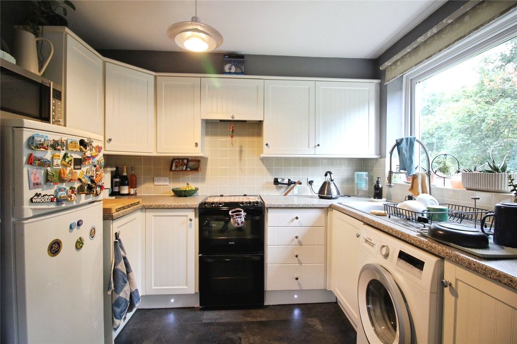 Property photo 3 of 5 Picture No. 01