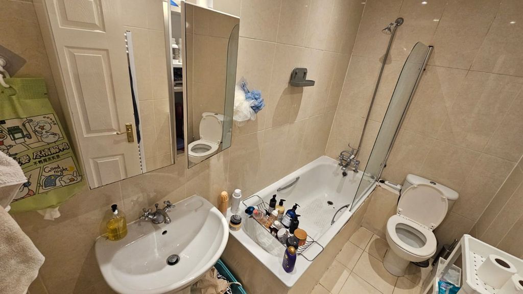 Property photo 3 of 5