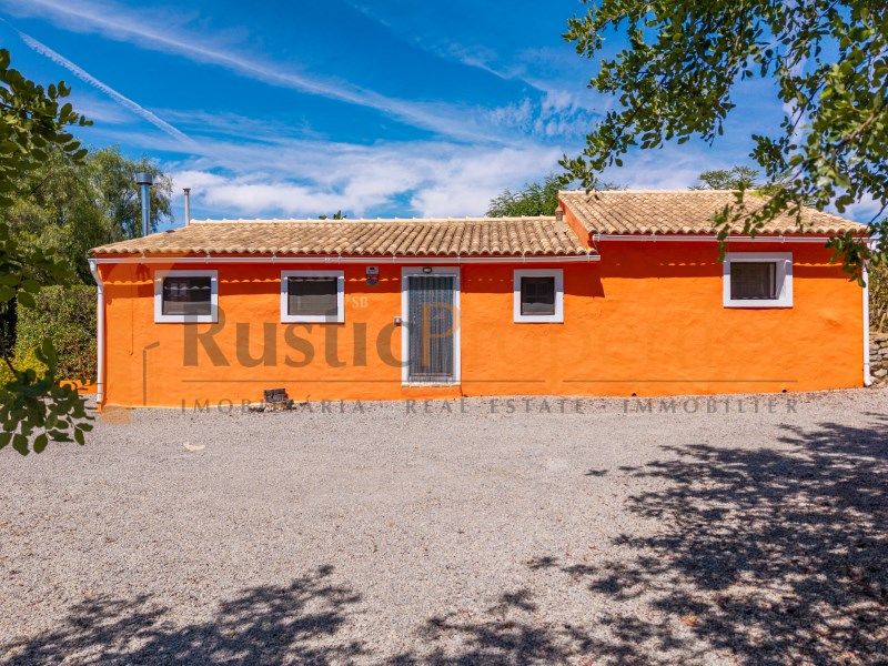 Property photo 3 of 45