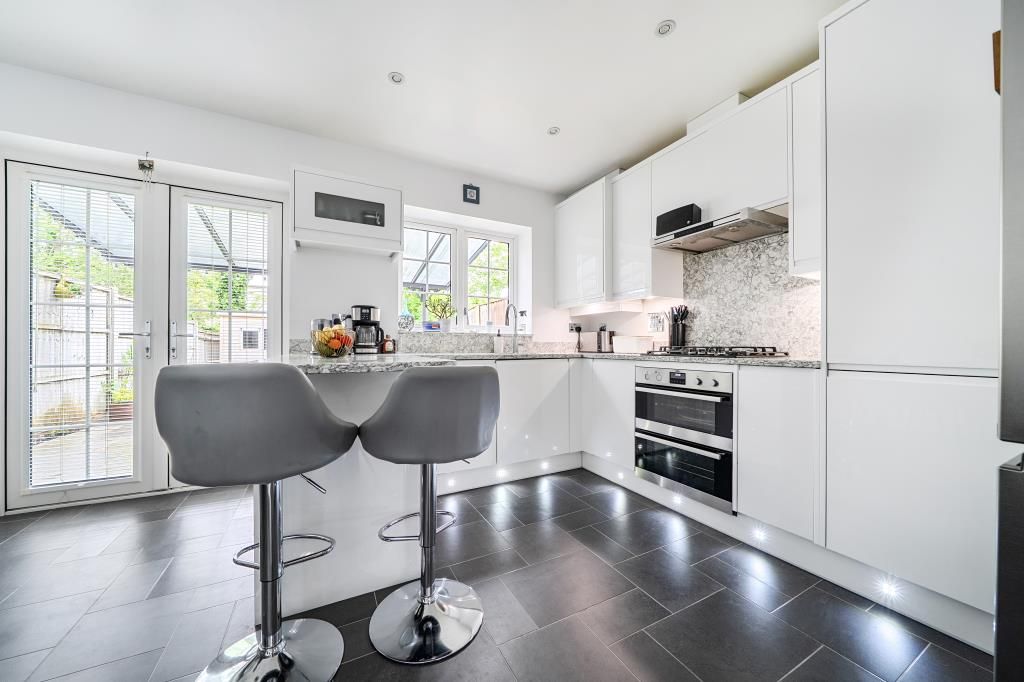 Property photo 3 of 16 Kitchen/Dining Room