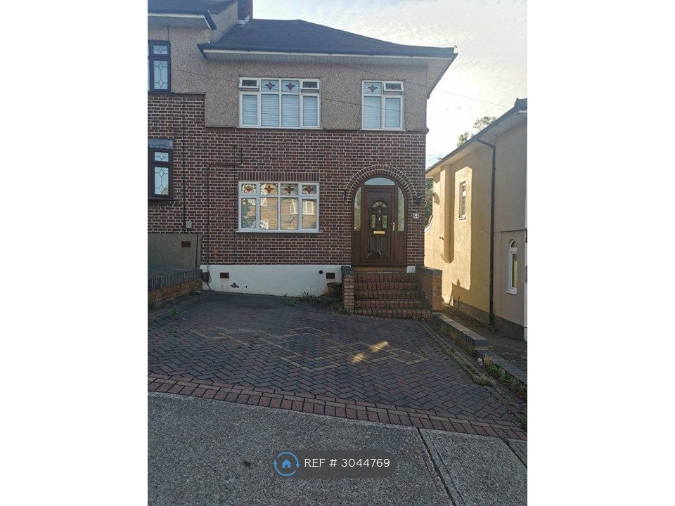 Property photo 1 of 25