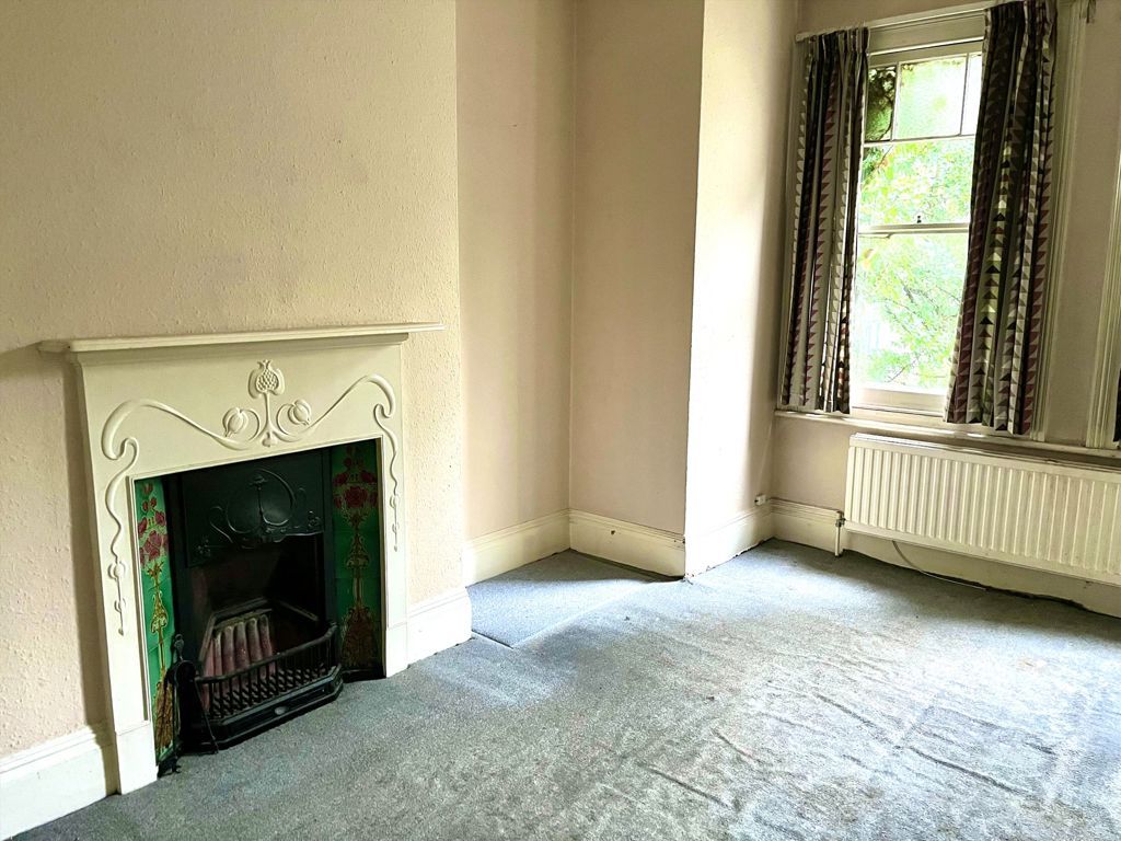 Property photo 3 of 3