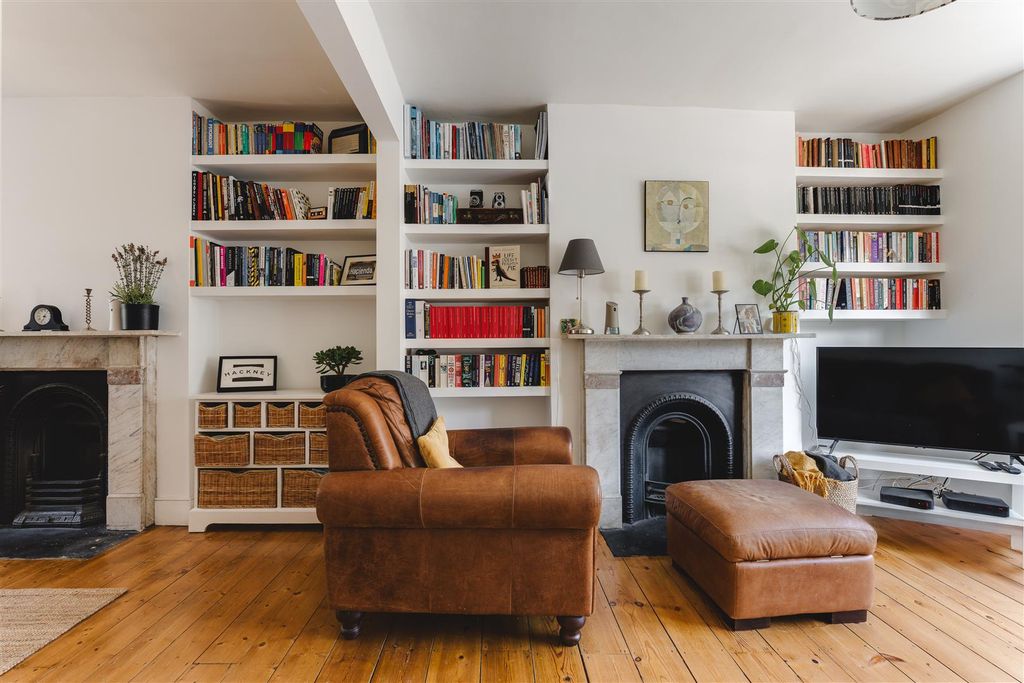 Property photo 2 of 33 Sewdley Street-24.Jpg