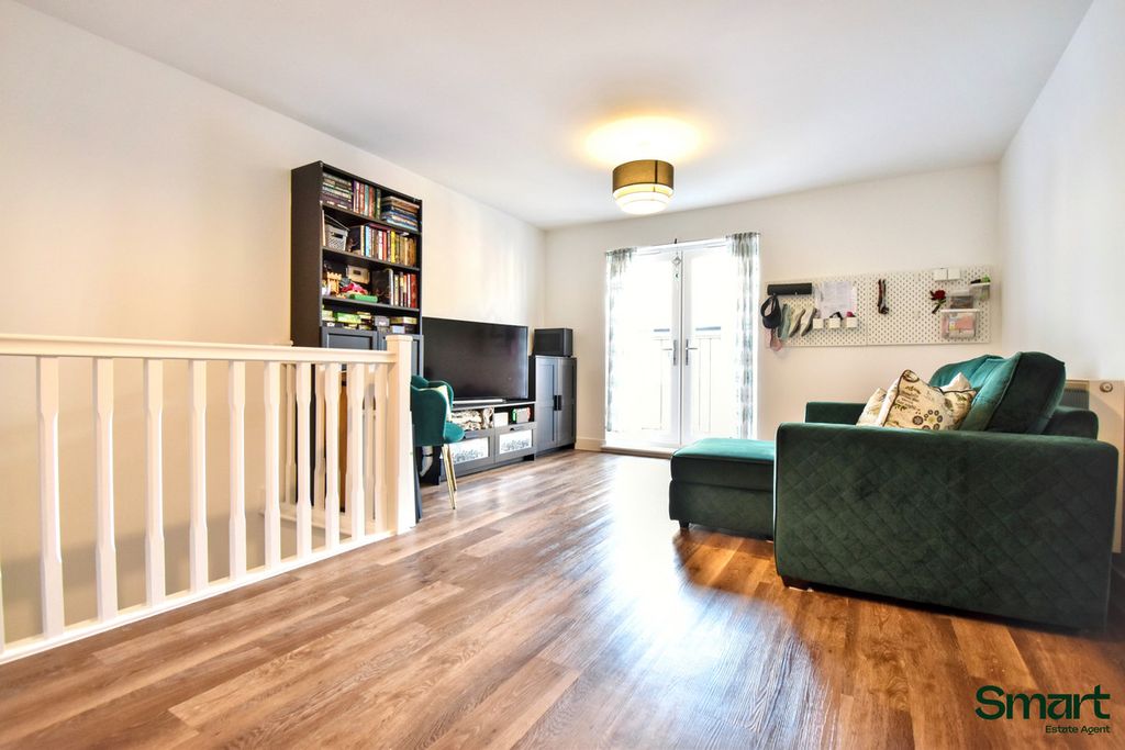 Property photo 2 of 16