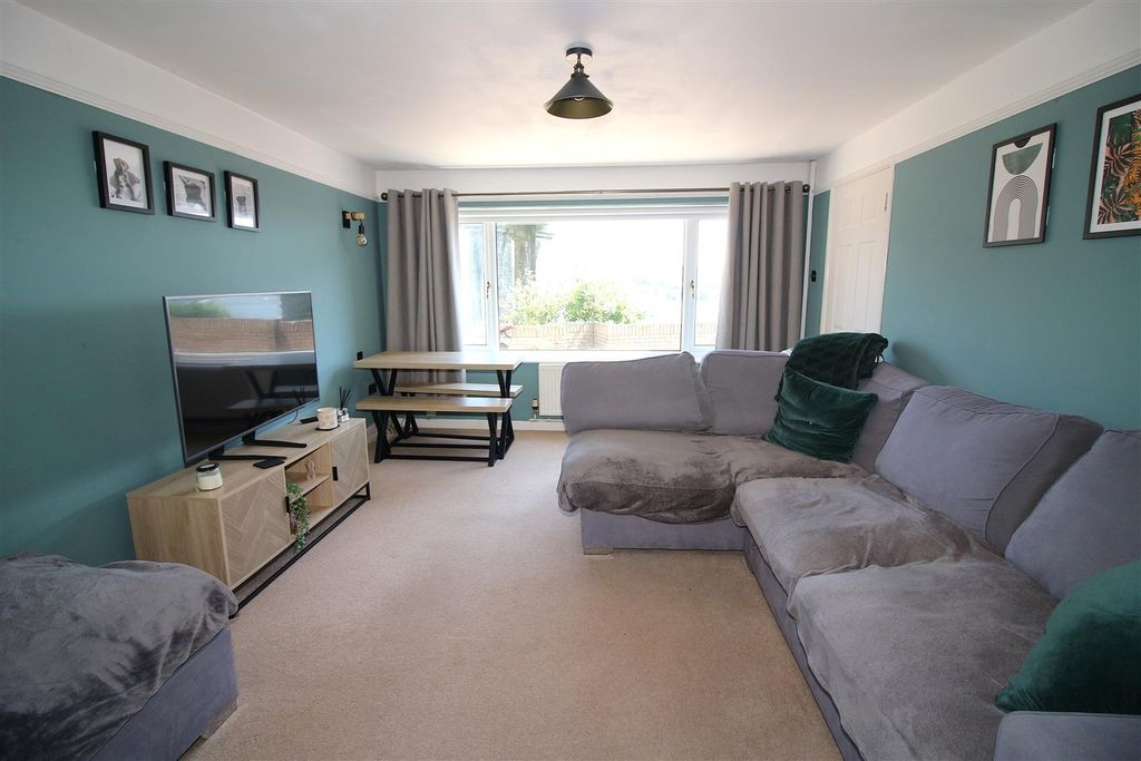 Property photo 3 of 17 Img_2513.Jpg