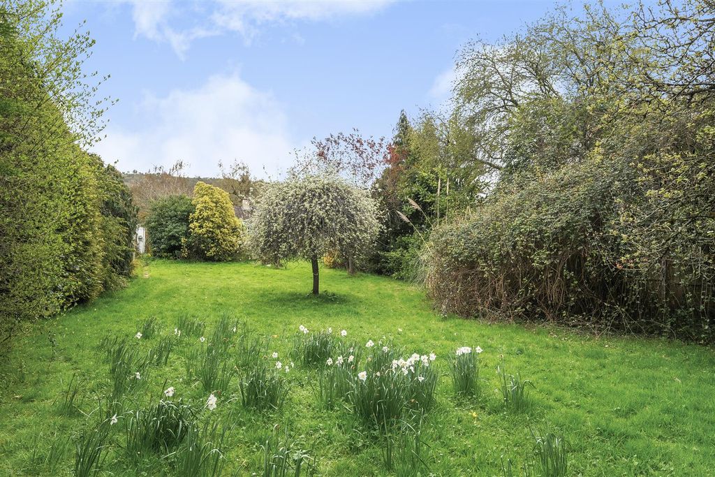 Property photo 3 of 23 1438259-4-69cd5E1c179Aa.Jpg