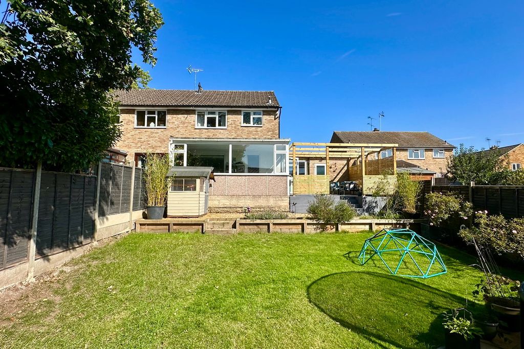 Property photo 2 of 19