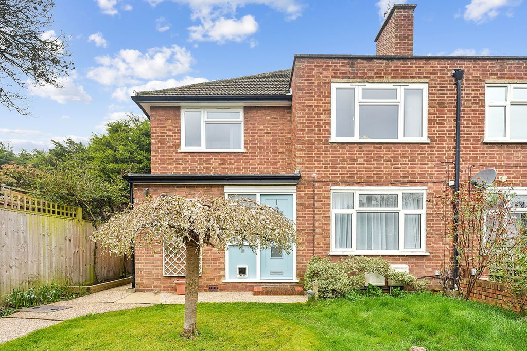 Property photo 1 of 15 Front